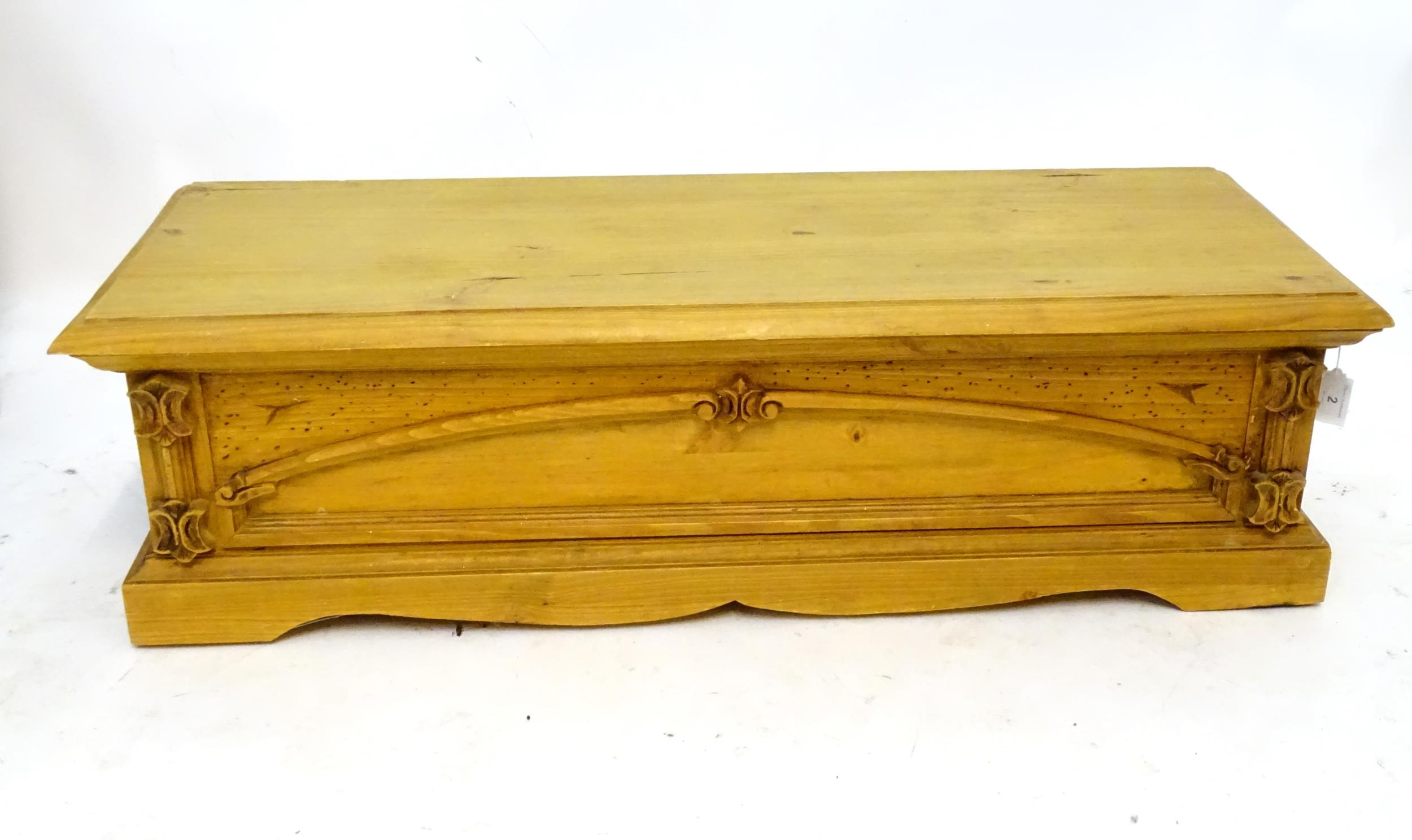 A small carved pine blanket box Please Note - we do not make reference to the condition of lots - Image 9 of 14