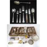 A quantity of King's pattern silver plated flatware / cutlery Please Note - we do not make reference