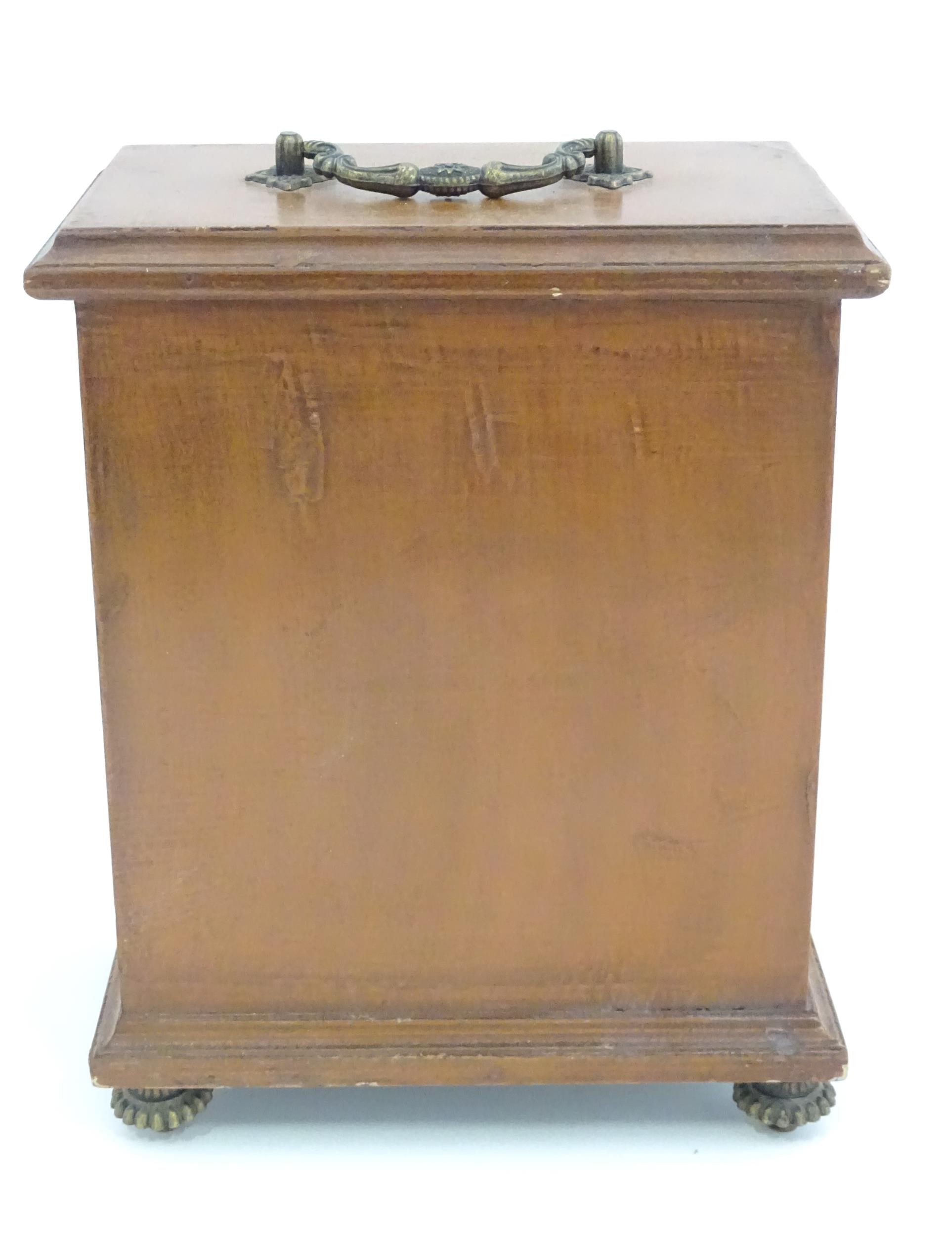 Jewellery box formed as a mantle clock Please Note - we do not make reference to the condition of - Image 4 of 7