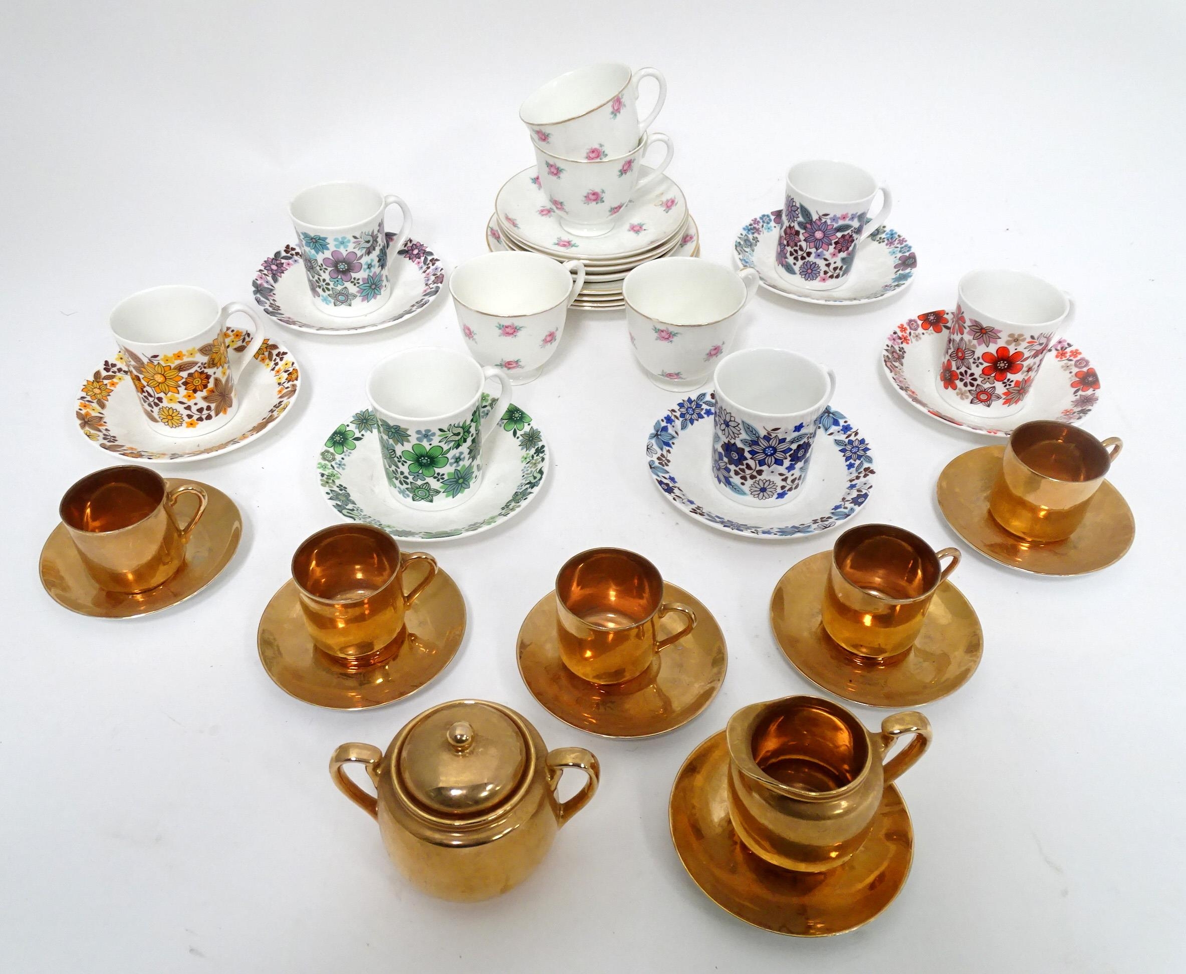 Assorted mid century / retro Ceramics including an ' Elizabethan China Carnaby set ' Please Note - - Image 3 of 9