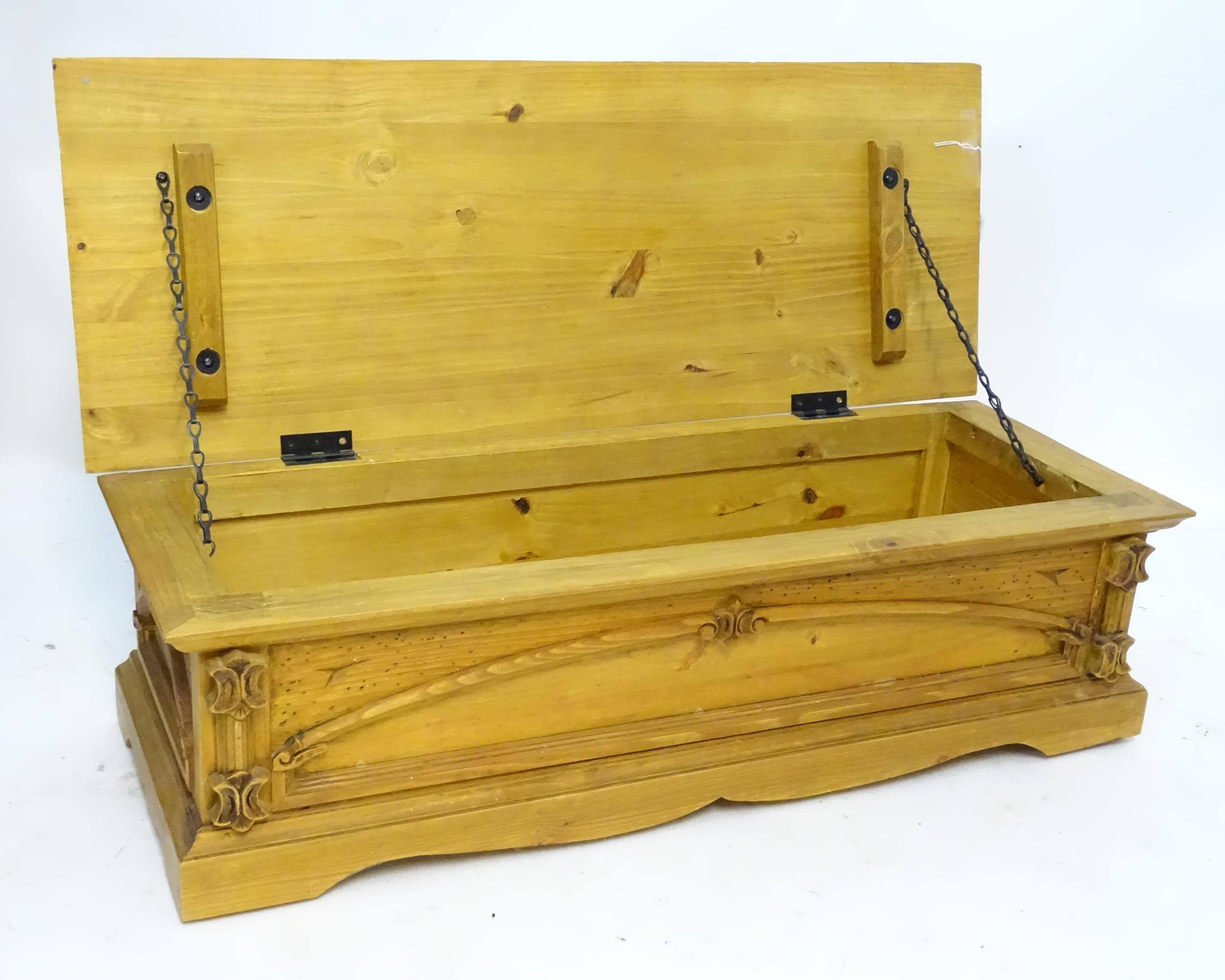 A small carved pine blanket box Please Note - we do not make reference to the condition of lots - Image 7 of 14