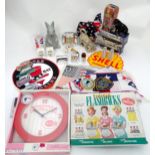 Box of assorted miscellaneous Americana items, cookie jar, clock, flag etc Please Note - we do not