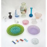 Assorted glassware to include vases, trays, Murano sweets etc Please Note - we do not make reference