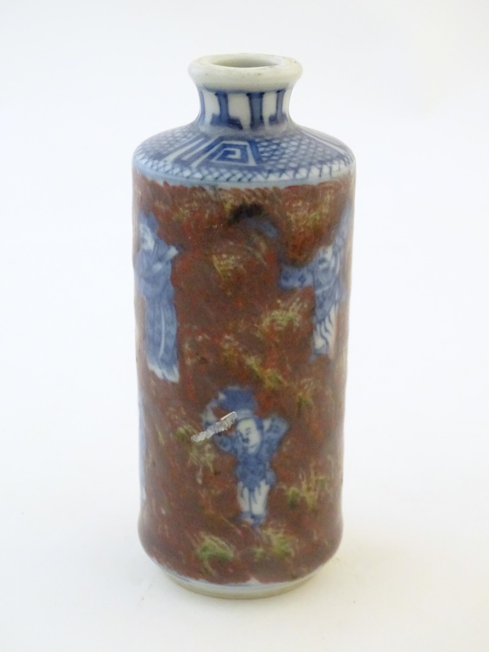 A Chinese snuff bottle with blue and white figures and a mottled ground. Character marks under. - Image 5 of 7