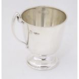 A silver christening mug, hallmarked Sheffield 1970, maker Pinder Brothers. Approx. 2 3/4" high
