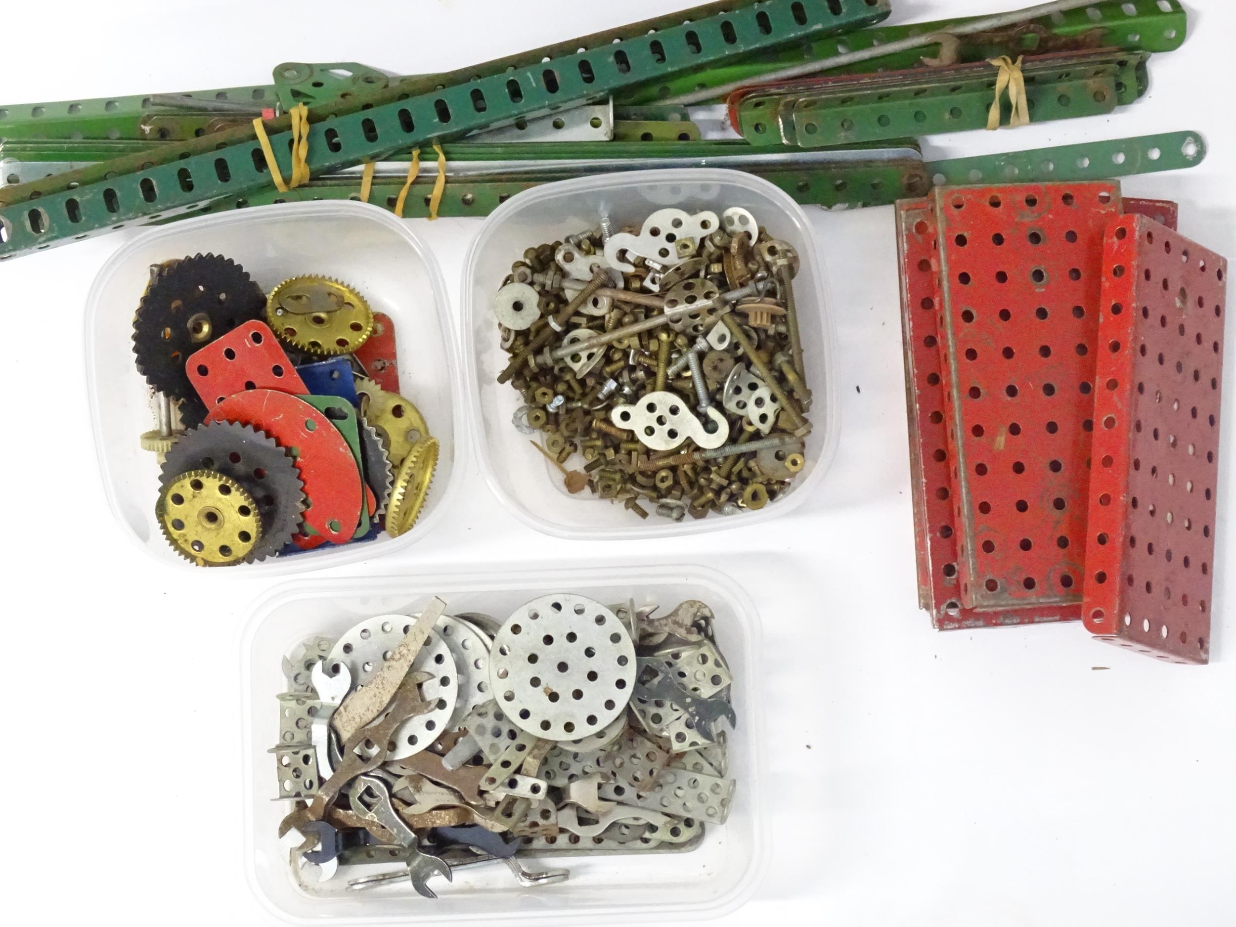 Toys: a large quantity of Meccano, to include cars, helicopter, various wheels, struts, panels - Image 7 of 12