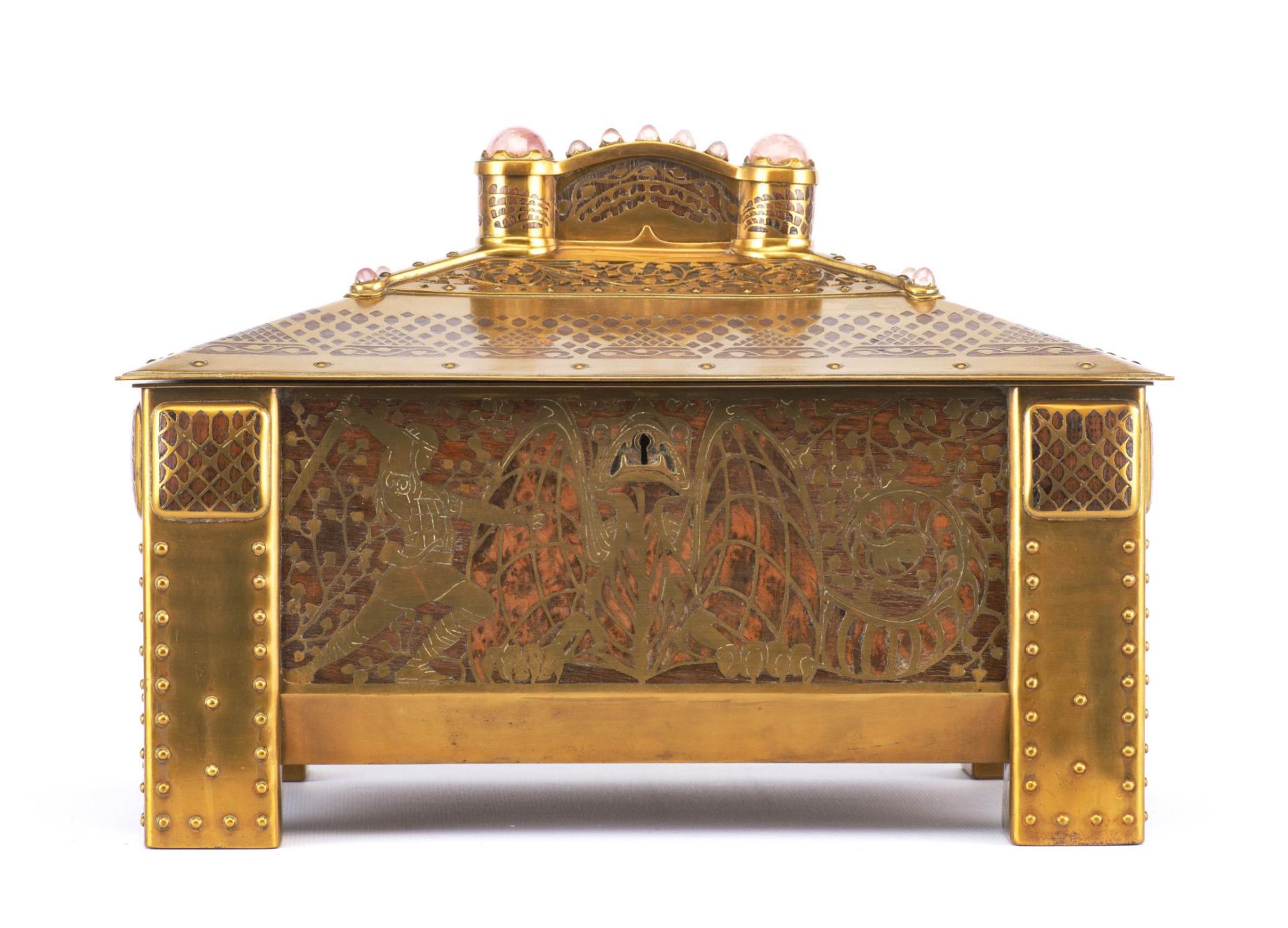 Boîte à bijoux en bois et incrustation de laiton Art nouveau - Image 2 of 28