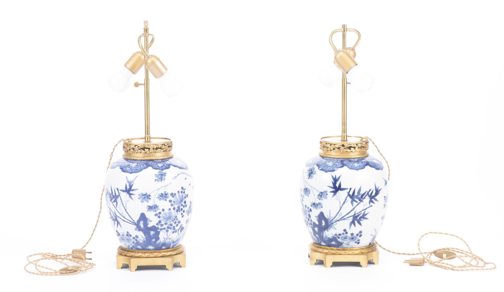 Paire de lampes en porcelaine de Chine, marque Kangxi - Image 3 of 16