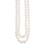 MIKIMOTO collier deux rangs de perles en chute