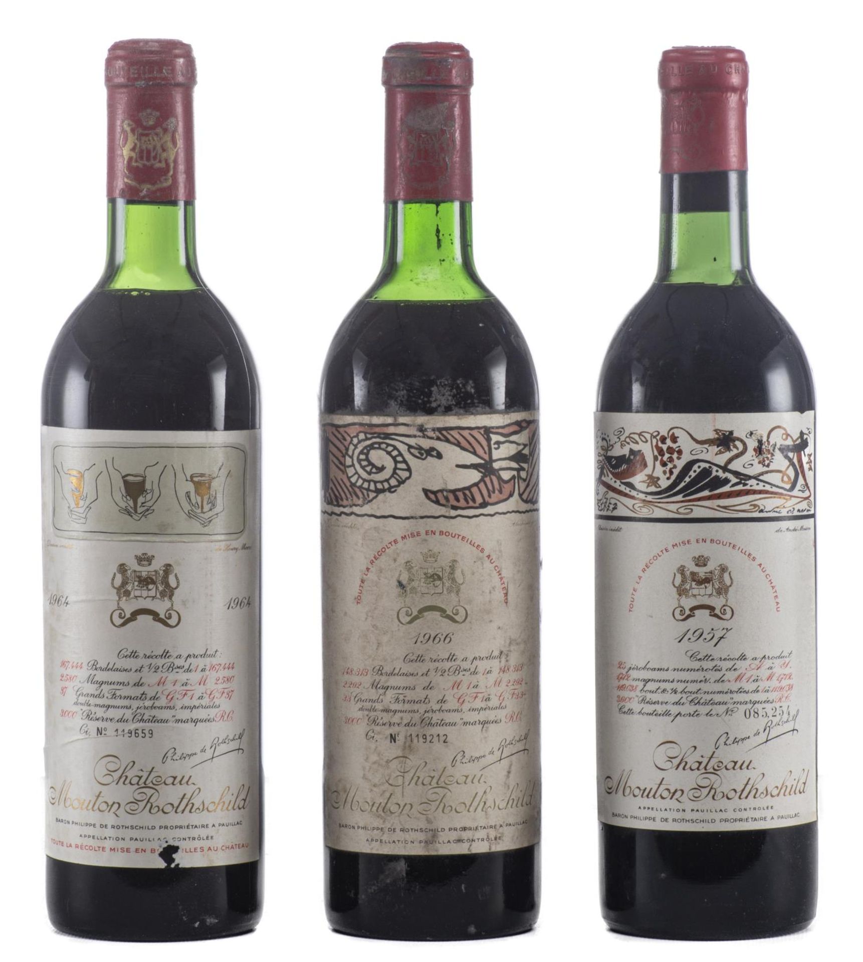 Château Mouton Rotschild, Paulliac, 1957, 1964 et 1966 - Image 3 of 4