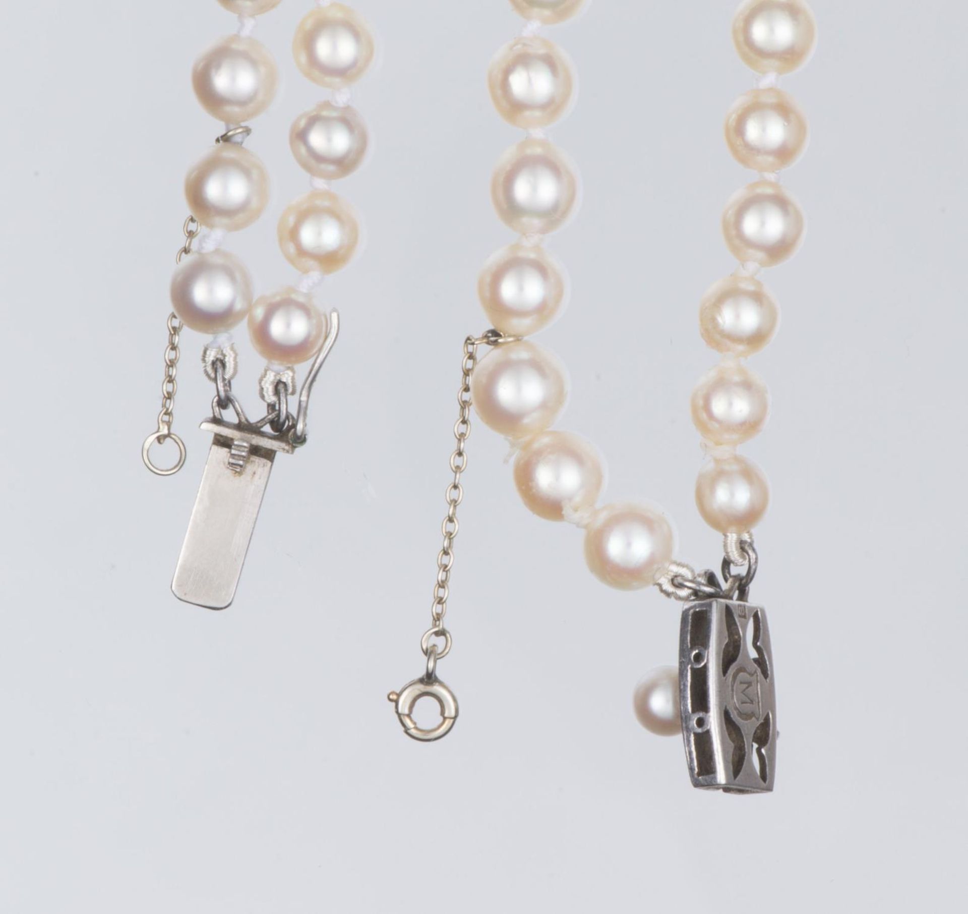 MIKIMOTO collier deux rangs de perles en chute - Image 10 of 10