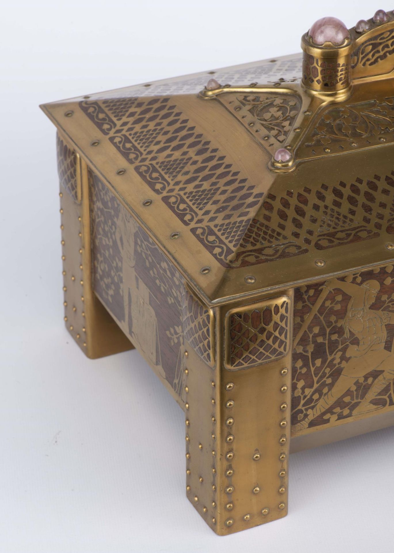 Boîte à bijoux en bois et incrustation de laiton Art nouveau - Image 18 of 28