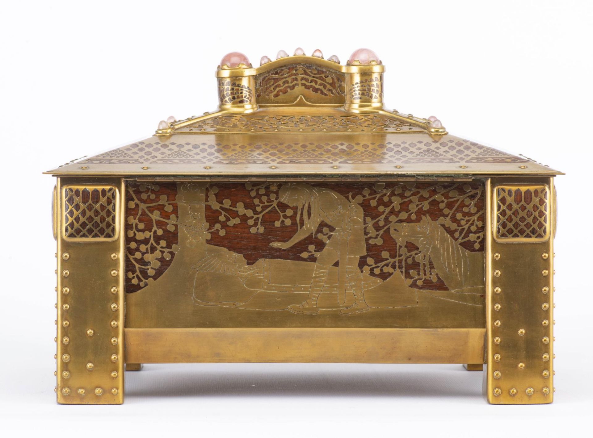 Boîte à bijoux en bois et incrustation de laiton Art nouveau - Image 12 of 28