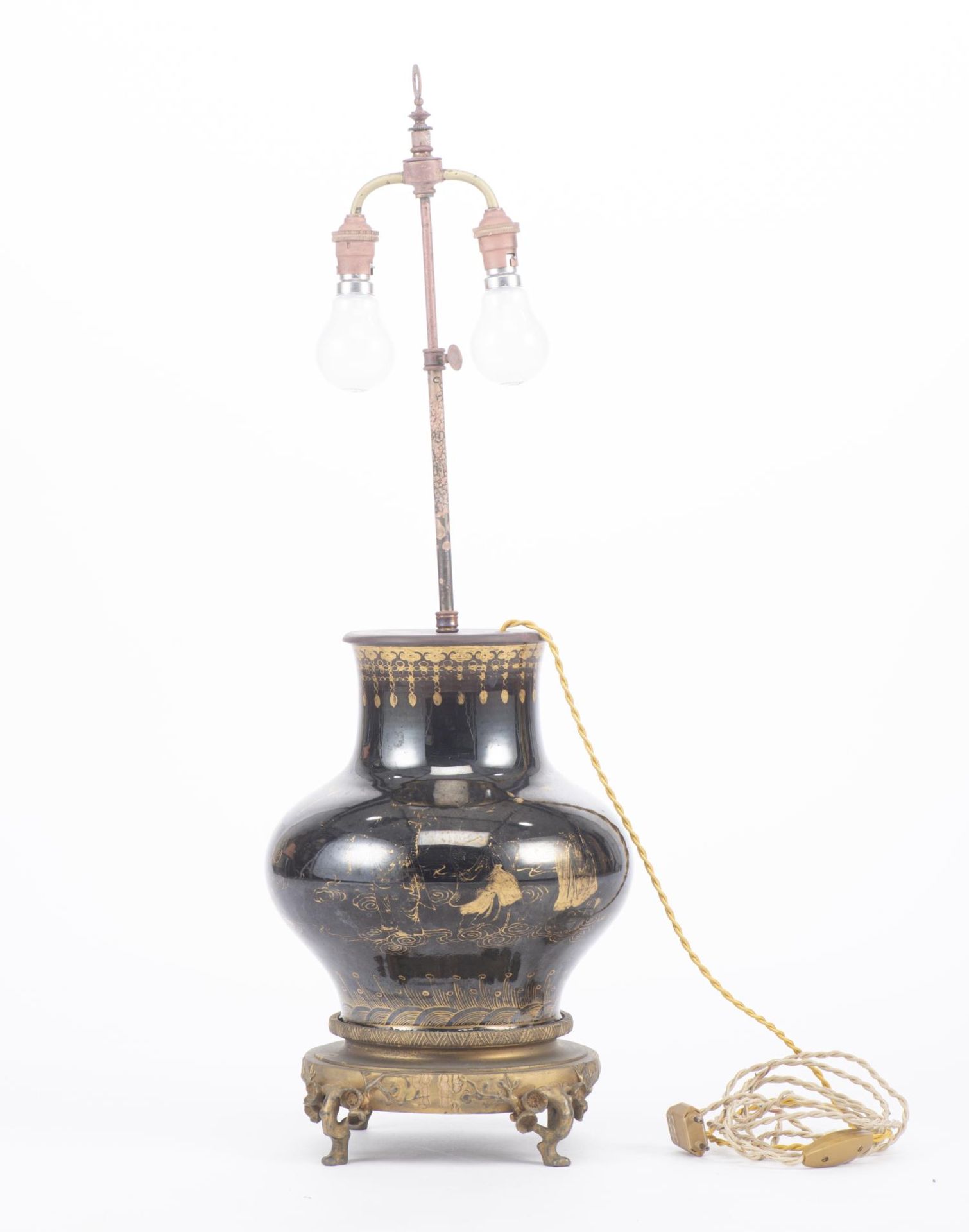 Lampe de table à pied en porcelaine de Chine - Image 6 of 20