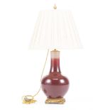 Lampe en porcelaine sang de boeuf, Chine, XIXe