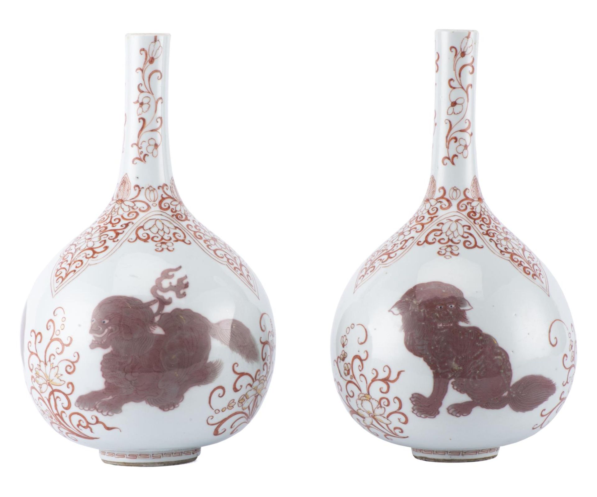 Paire de vases soliflores en porcelaine de Chine, époque Kangxi - Image 2 of 18