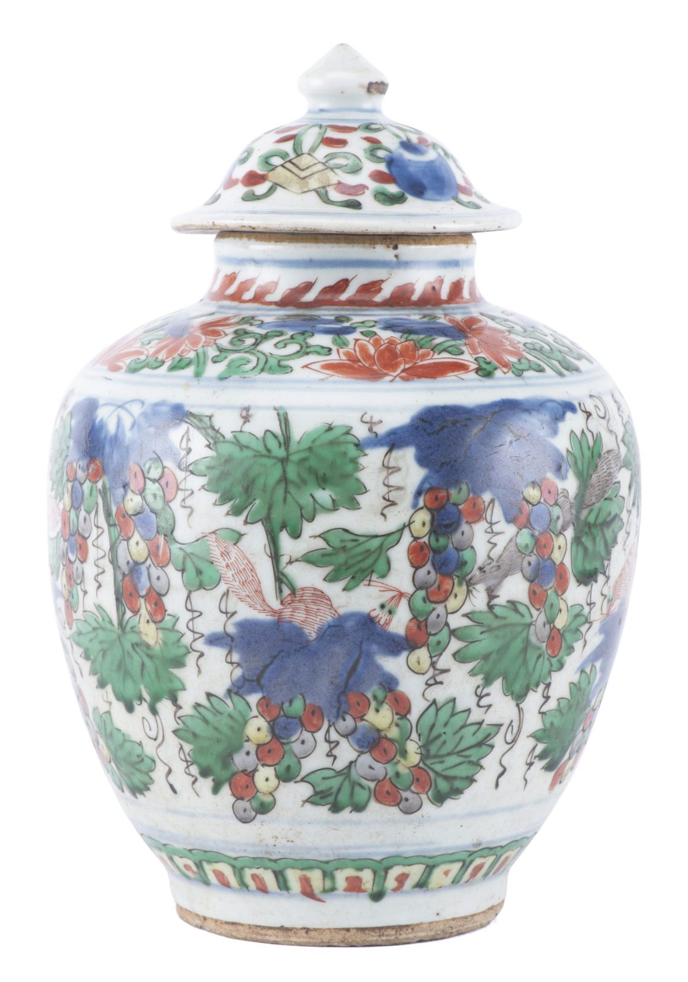 Jarre en porcelaine de Chine à décor en Wucai, fin de l'époque Ming - Image 2 of 22
