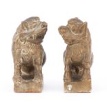 Deux chiens de Fo ou Shishi en marbre, époque QIng