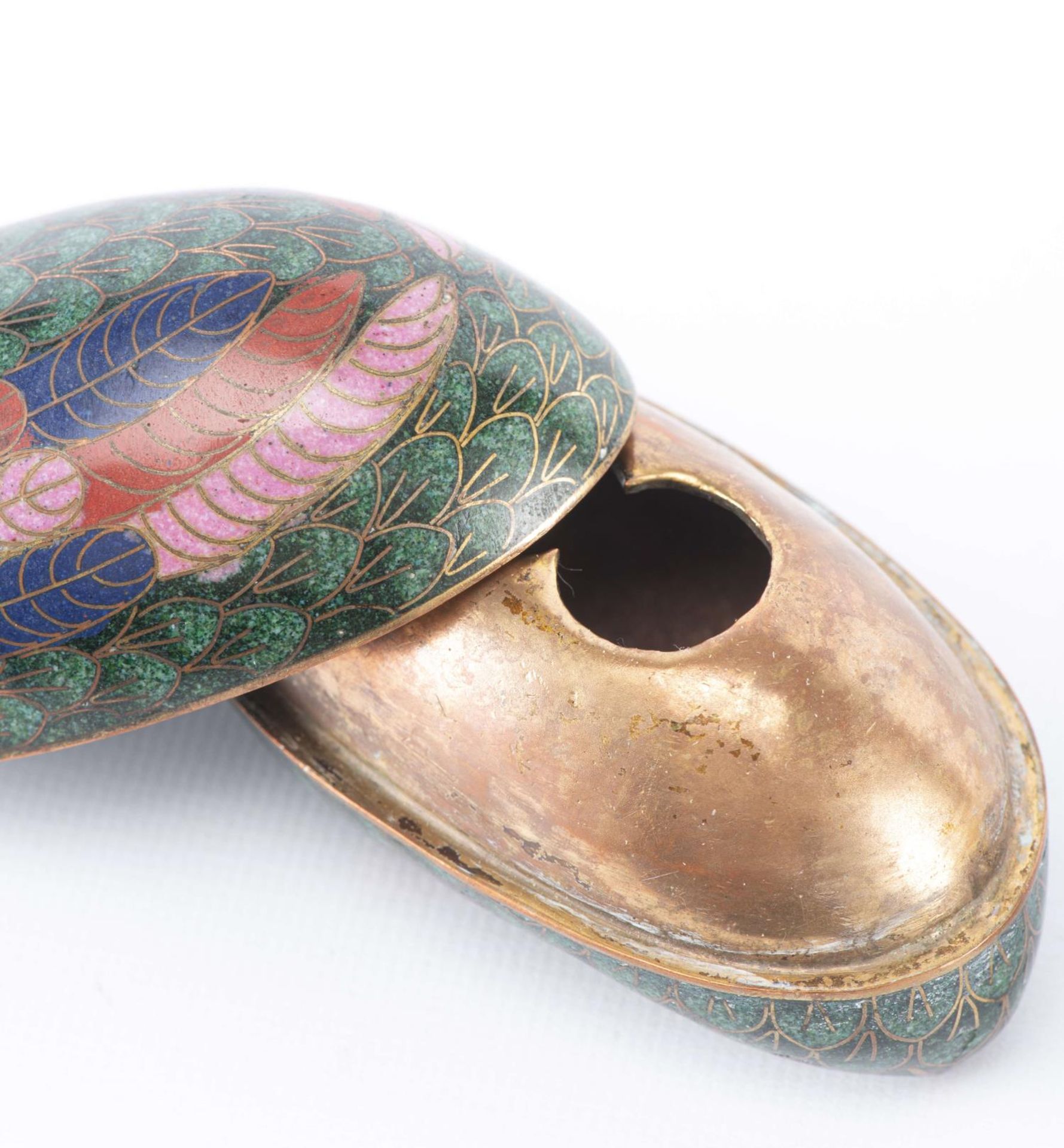 Paire de cailles couchées en cloisonné de Chine, fin XVIIIe - Image 11 of 22