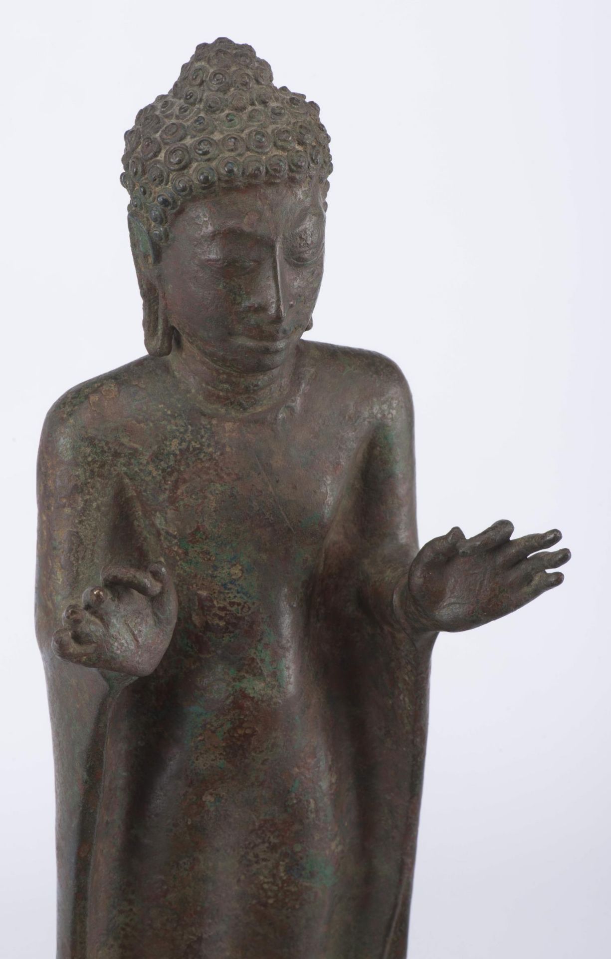 Buddha Thaï debout (Sanskrit: Amitabha Tathagata) de style Mon VIII/XIXe siècle - Image 15 of 26