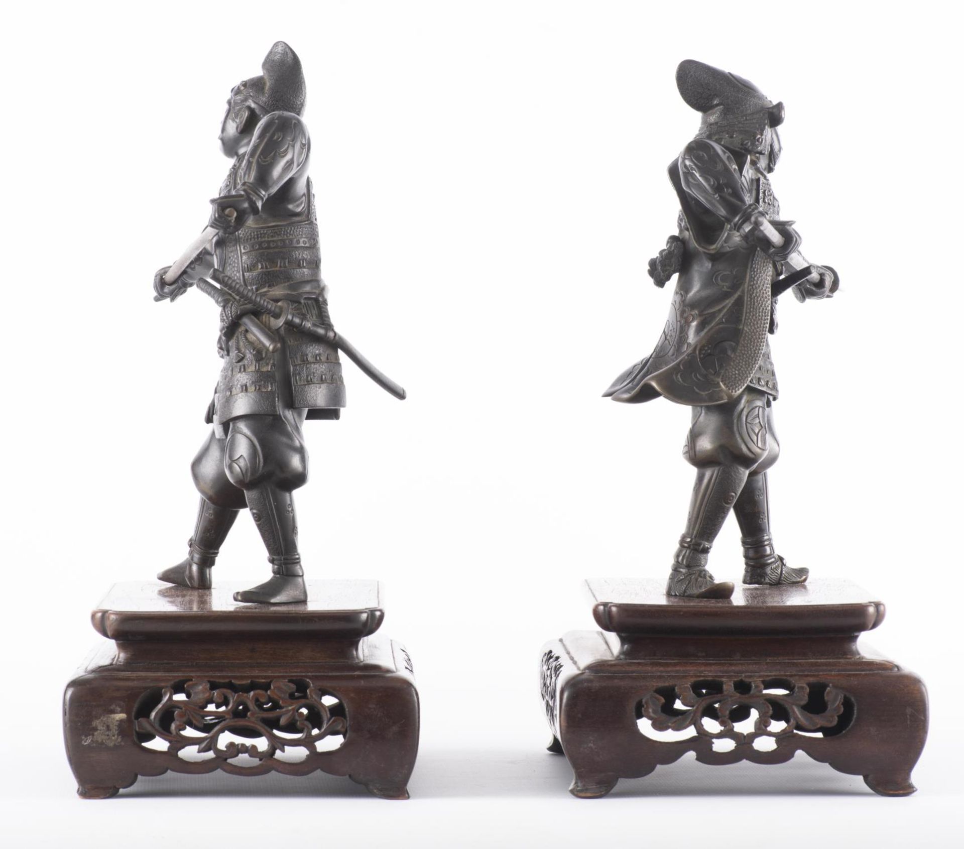 JAPON, Paire de samoura&amp;ouml;s en bronze, XIX&amp;egrave;me... - Image 2 of 13