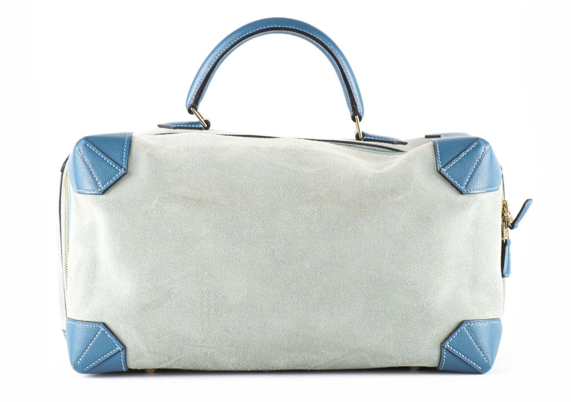 HERMES, Sac "Maxibox" en veau grizzly et evercolor, couleur bleu ciel et bleu de galice...