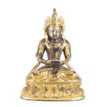 CHINE, Bouddha Amitayus en bronze doré d'époque Qianlong...