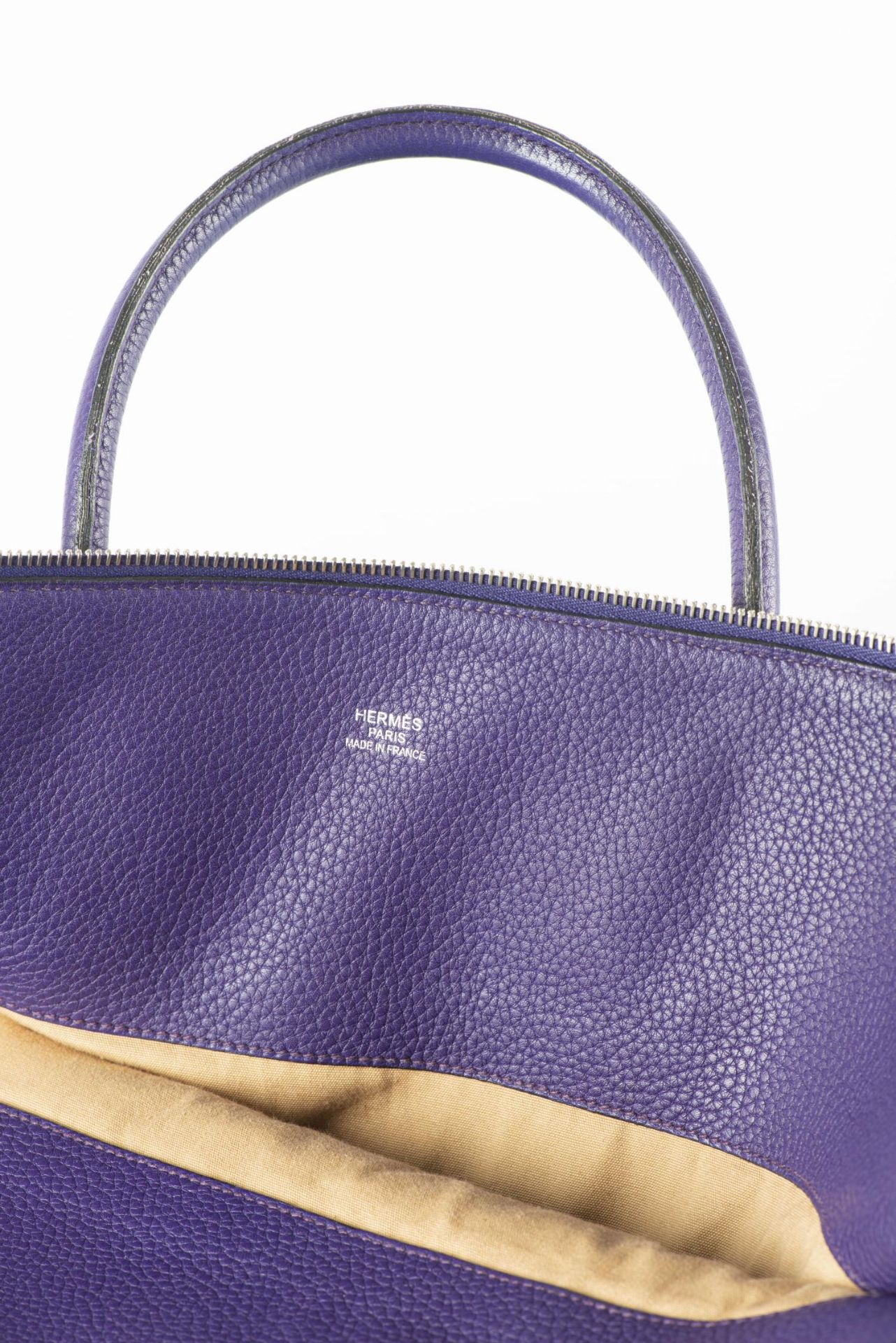 HERMES, Sac "Bolide" de voyage en cuir violet... - Image 9 of 9