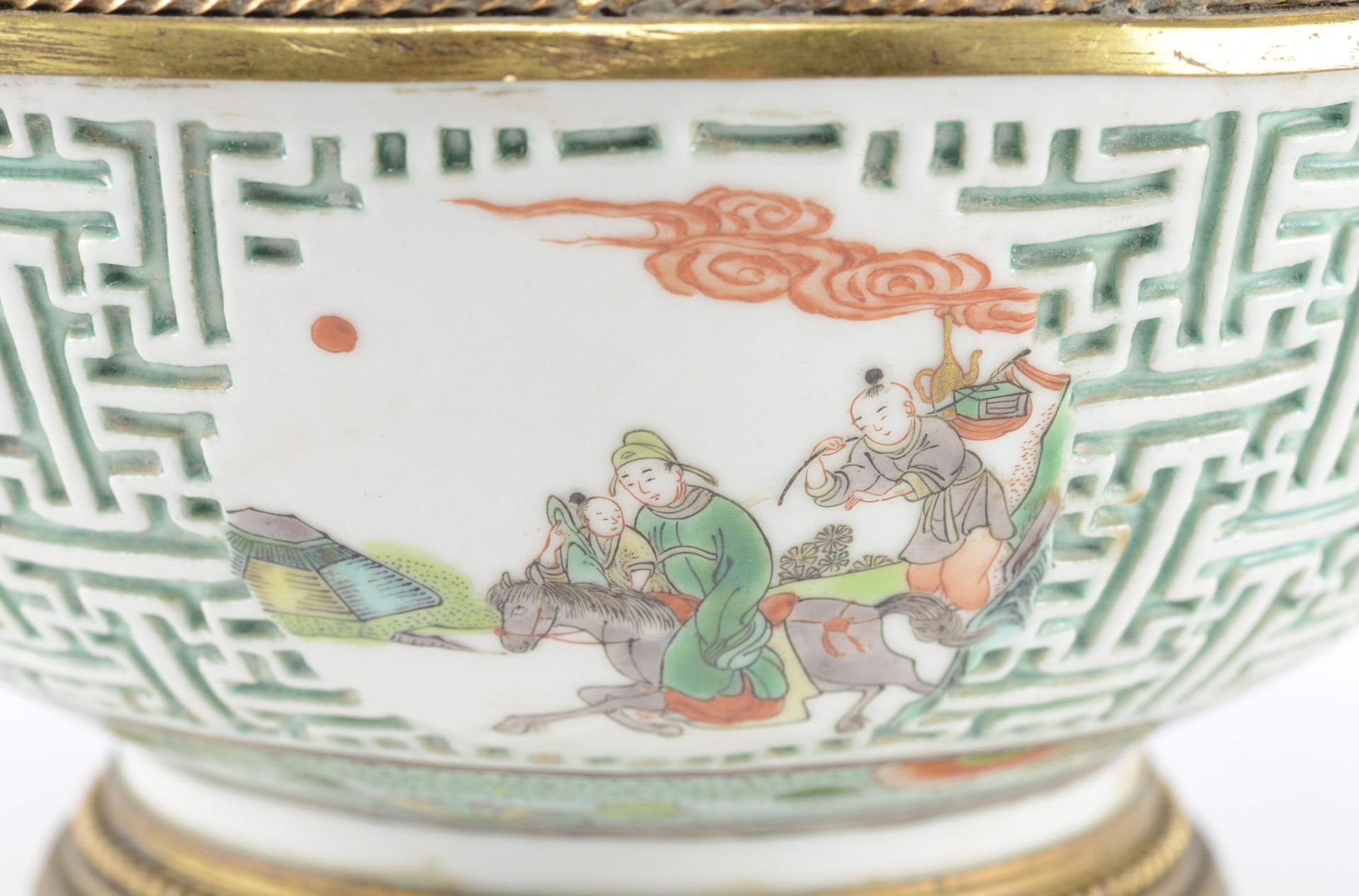 CHINE, Bol en porcelaine &amp;agrave; d&amp;eacute;cor en famille verte, Epoque Qing XVII-XVIIIe... - Image 7 of 7