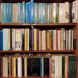 Paperbacks. A large collection of approximately 750 modern fiction, poery & literary reference