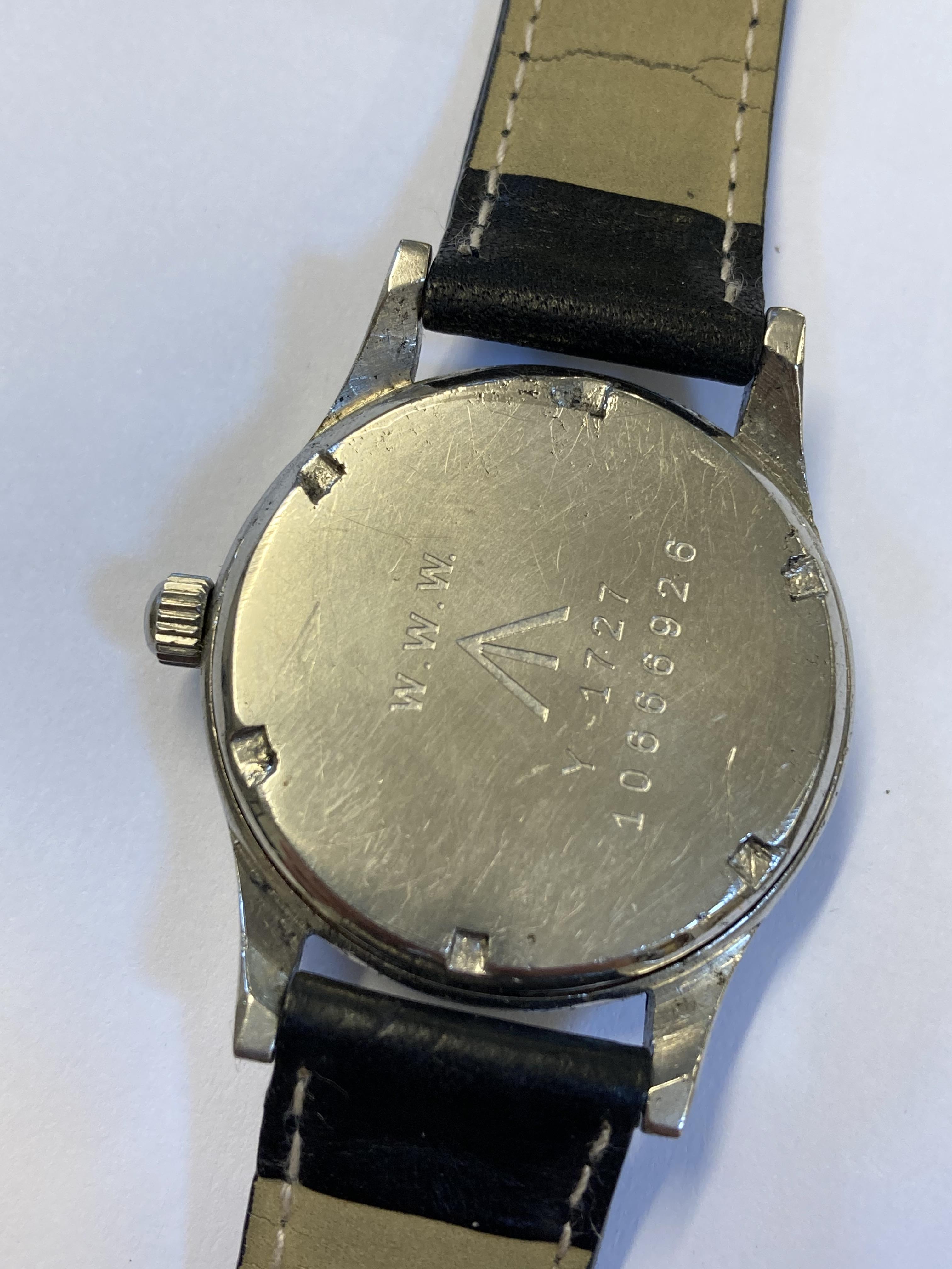 * Military Wristwatch. WWII Omega Wristwatch - Image 3 of 5