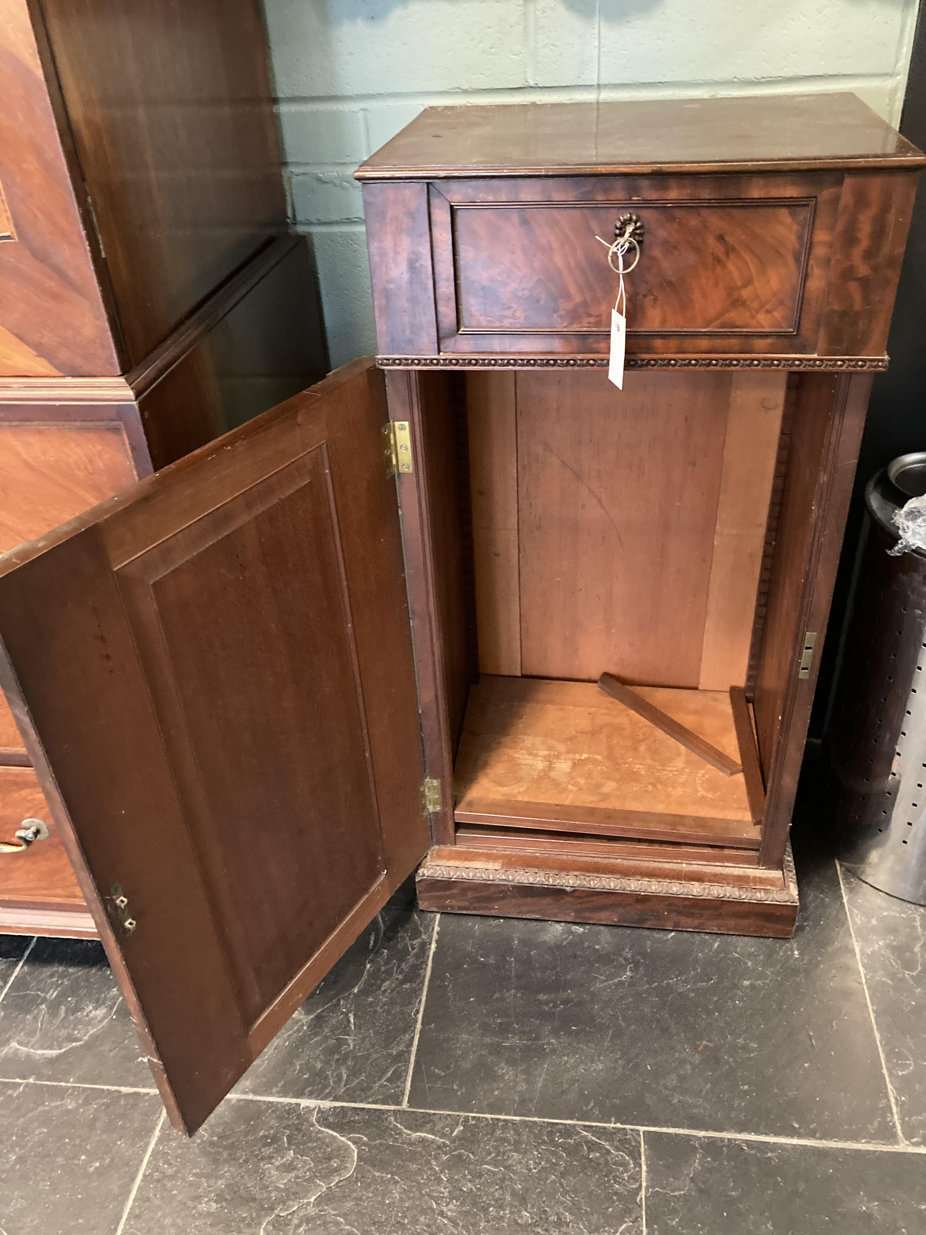 * Cabinets. Pair of William IV pedestal cabinets - Image 14 of 17