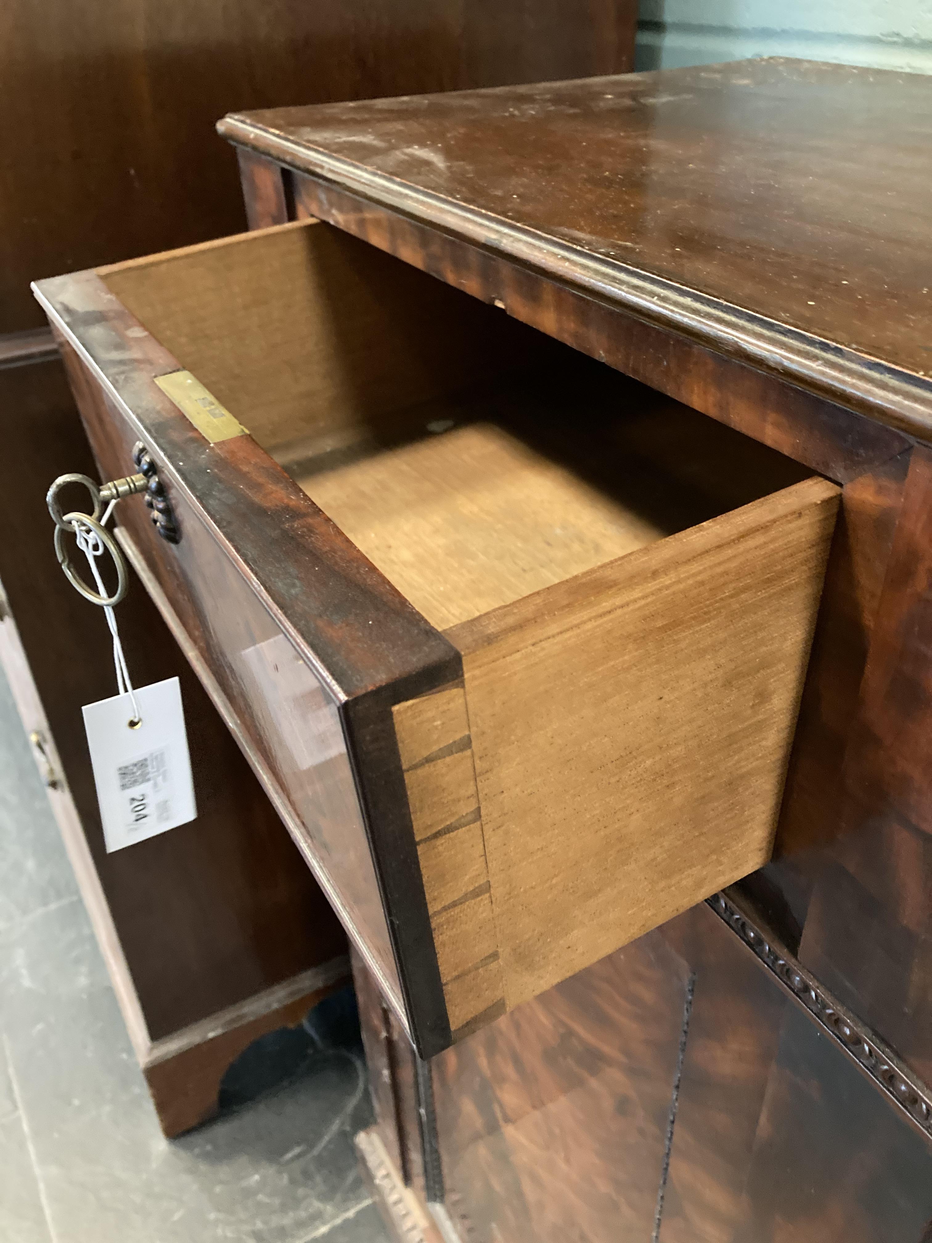 * Cabinets. Pair of William IV pedestal cabinets - Image 13 of 17