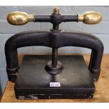 * Bookpress. A cast iron bookpress