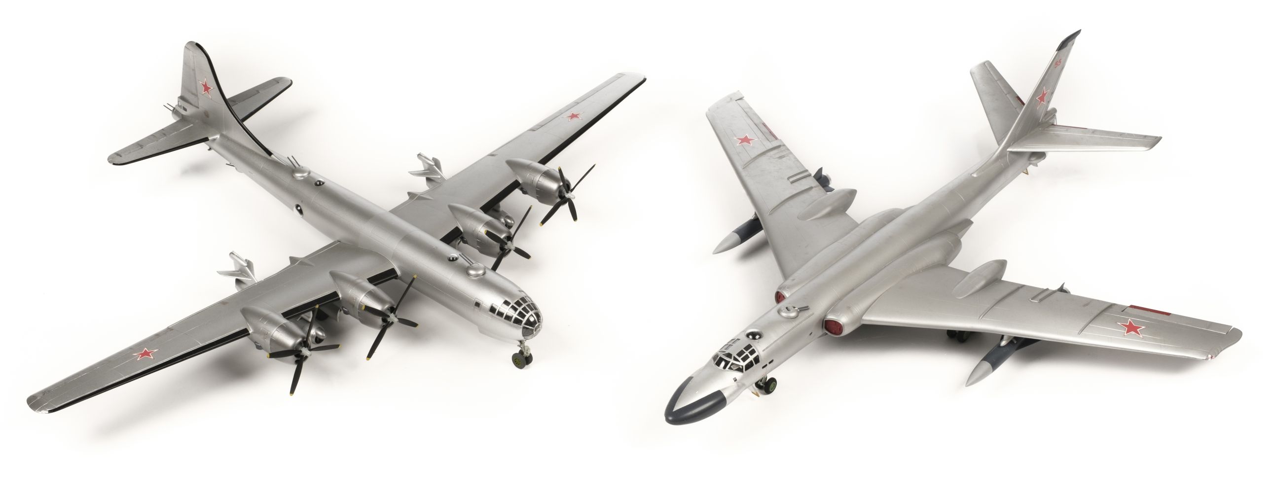 Model Aircraft. A collection of 1/72 model aircraft built by Ken Duffey...,