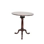 A GEORGE II MAHOGANY CIRCULAR OCCASIONAL TABLE,