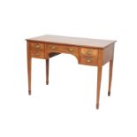 AN EDWARDIAN MAHOGANY AND CROSSBANDED DRESSING TABLE,