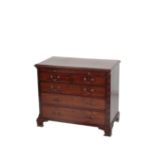 A LATE GEORGE II OR GEORGE III MAHOGANY BACHELORS CHEST OF DRAWERS,