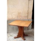 AN OAK DINING TABLE, BY ROBERT 'MOUSEMAN' THOMPSON,