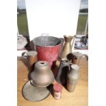 A QUANTITY OF DOMESTIC METALWARE,