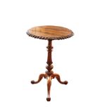 A GEORGE IV ROSEWOOD OCCASIONAL TABLE, ATTRIBUTABLE TO GILLOWS,