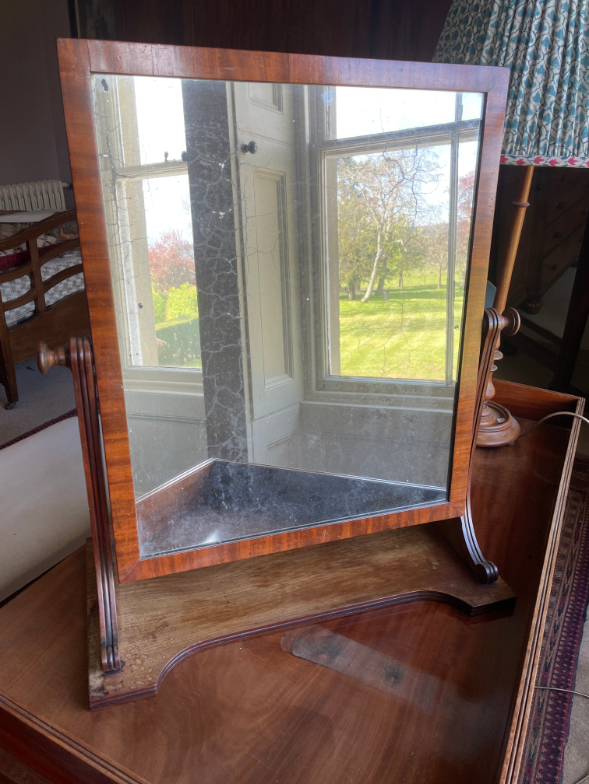 A REGENCY OF GEORGE IV DRESSING TABLE MIRROR, ATTRIBUTABLE TO GILLOWS,