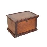 A VICTORIAN OAK AND WALNUT BANDED BOX,
