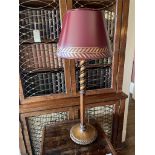 A GEORGE IV OR WILLIAM IV WALNUT TABLE LAMP,