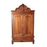 AN ITALIAN WALNUT ARMADIO CUPBOARD,