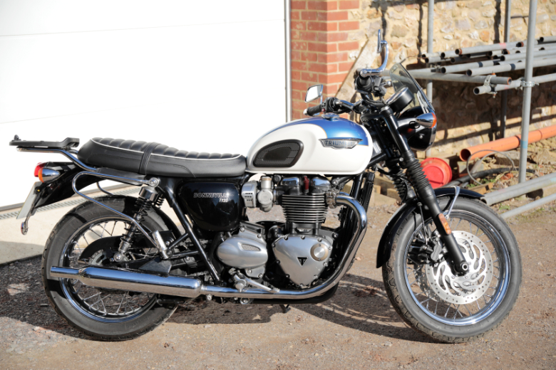 2019 TRIUMPH BONNEVILLE T120 - Image 2 of 6