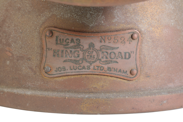 A PAIR OF LUCAS NO 524 'KING OF THE ROAD' LAMPS - Image 3 of 3