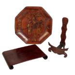 A CHINESE HARDWOOD PLATE STAND