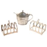 A PAIR OF ART DECO SILVER TOAST RACKS