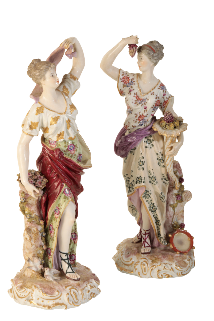 A SET OF FOUR VIENNA PORCELAIN FIGURES - Image 3 of 3